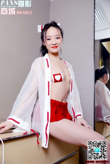 美女的奶奶